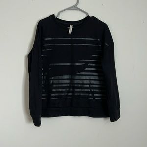Medium black Fabletics sweatshirt